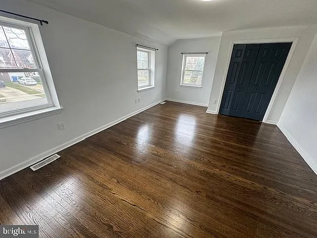 8 Cooper Ave — Photo 21