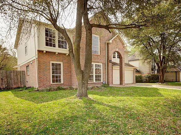 2nd image of 710 Bayou Bend Dr