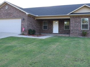 3 Creekwood Cv, Morrilton, AR 72110