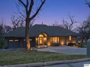 21839 Hillandale Rd, Elkhorn, NE 68022