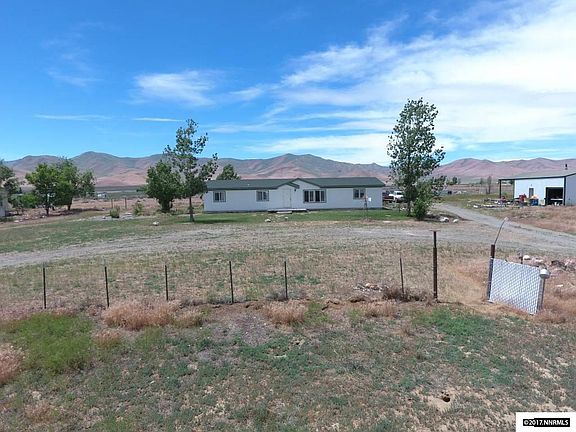 3rd image of 3805 Mountain View Dr