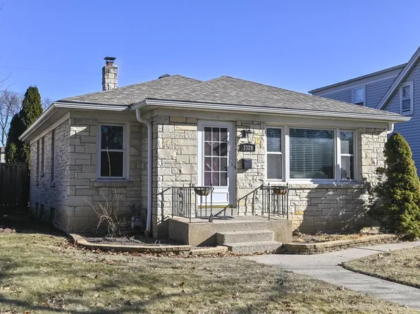 3328 West Poe STREET, Milwaukee, WI 53215