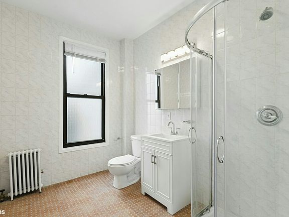 5th image of 351 42nd St APT 3