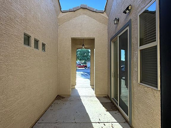 4th image of 7819 S 15th St