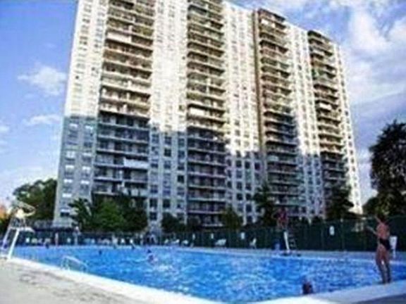 4th image of 607 Surf Ave #12