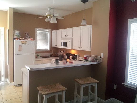 2nd image of 3649 Louisa St