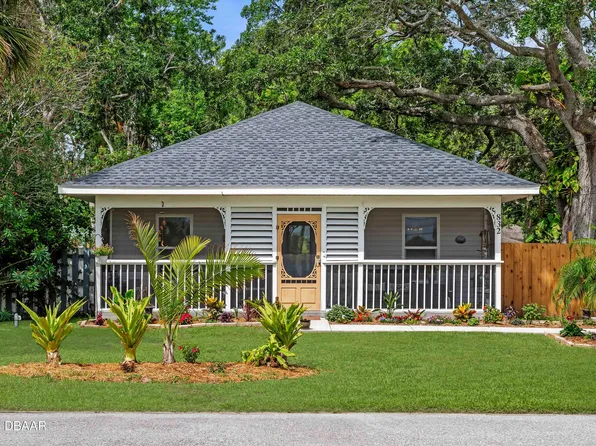 832 Donnelly Pl, Daytona Beach, FL 32114