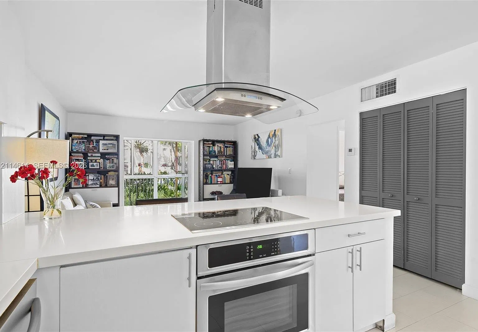 Galen Drive Condo Apts — Photo 2