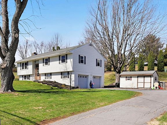 5th image of 668 Scotland Rd