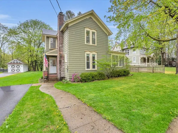 37 Nelson Ave, Cooperstown, NY 13326