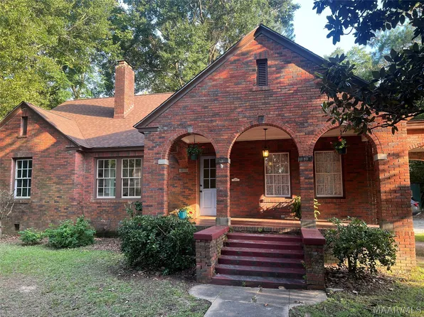 609 W Tuskeena St, Wetumpka, AL 36092