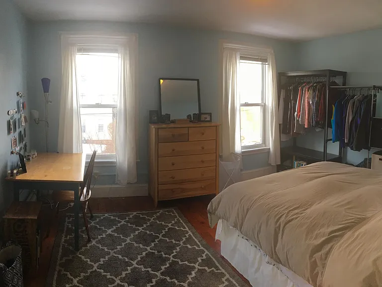 117 Nicoll St #2 — Photo 2