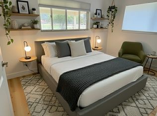 3065 S Commerce Rd APT 14, Wolverine Lake, MI 48390