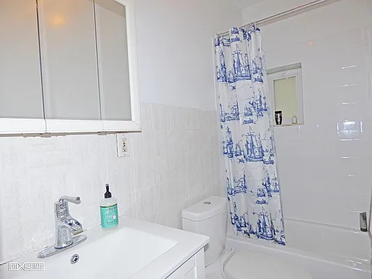 Rented by Citi Habitats | media 27