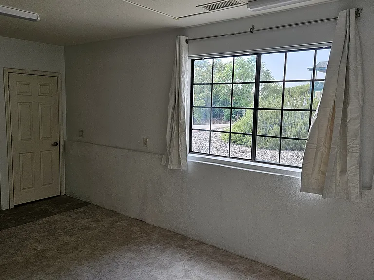 2127 S Cayuse Trl — Photo 34