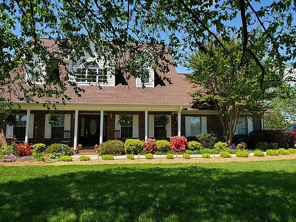 2nd image of 317 Vivians Ct