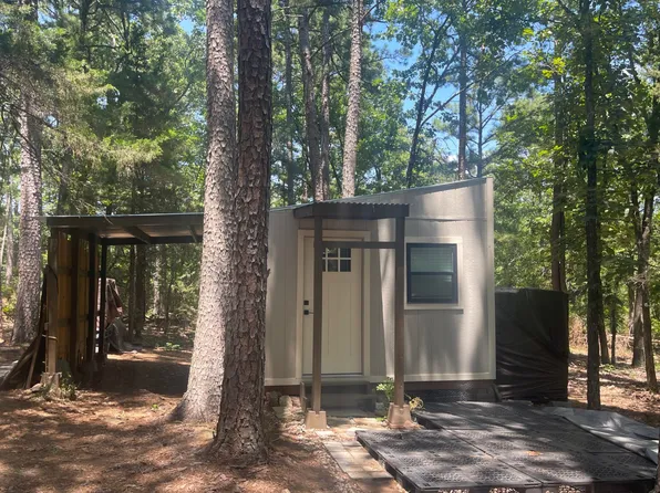 89 Wolf Trl, Moyers, OK 74557