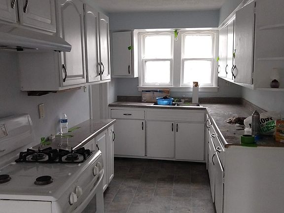 4th image of 308 Aspenwald Ave