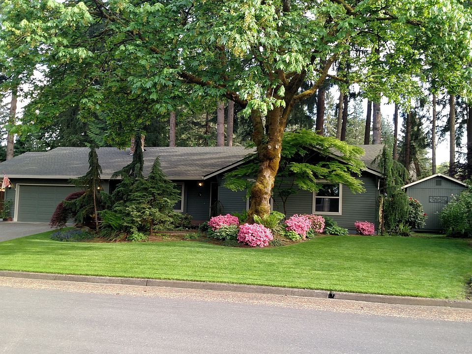 1st image of 3617 NE 109th St