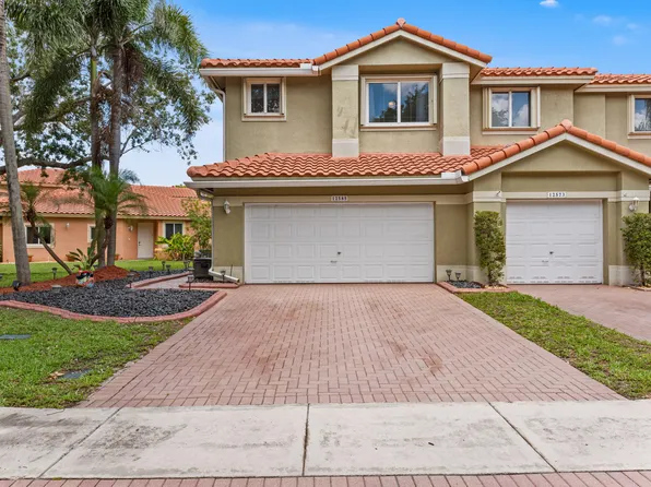 12585 NW 56th Drive, Coral Springs, FL 33076