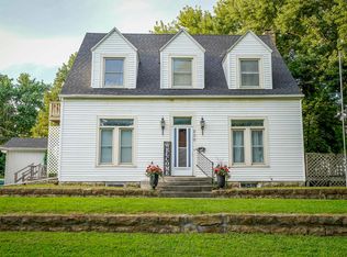 230 W 15th St, Horton, KS 66439
