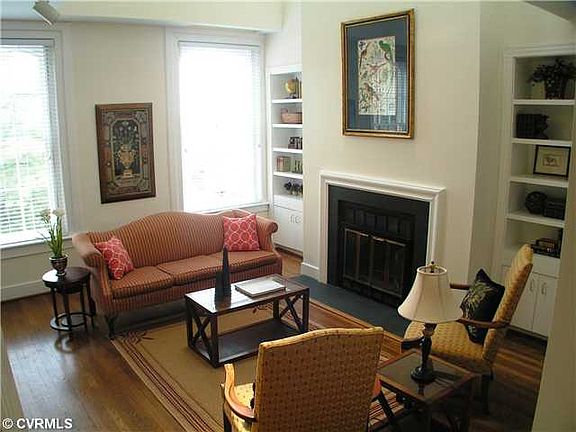 3rd image of 1453 Floyd Ave