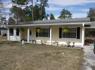 250 Gulfside St, Waveland, MS 39576