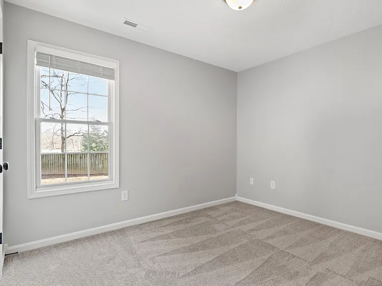 50 Lovall Ln — Photo 15