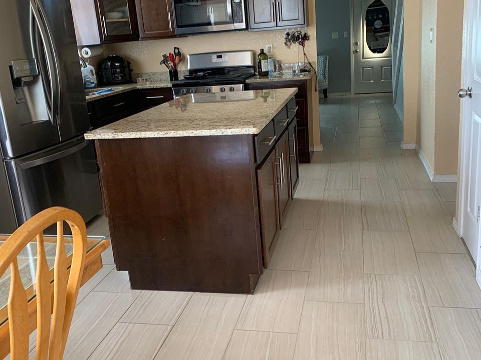 1st image of 3717 Fiddlewood Cir