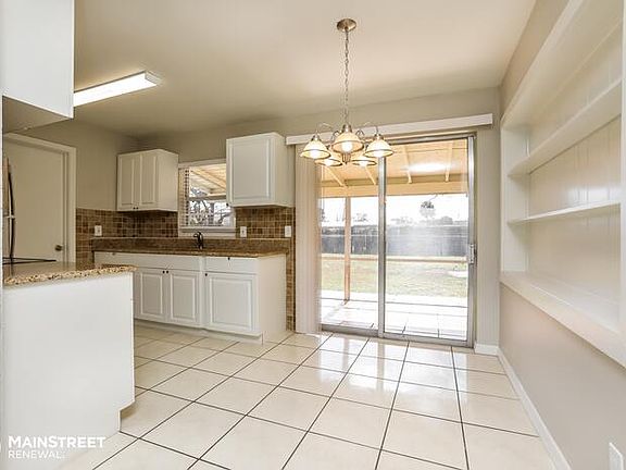 5th image of 4424 Edgebrook Dr