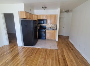1821 Mahan Ave #1D, Bronx, NY 10461