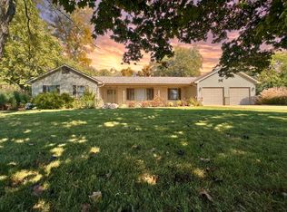 239 Bayberry Ct, Valparaiso, IN 46383