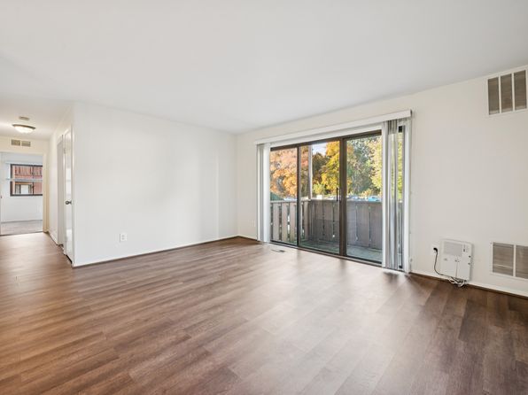 1001 Woodhollow Dr #1001