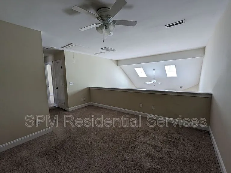 233 Racine Dr #18 — Photo 10