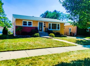 4629 W 99th St, Oak Lawn, IL 60453