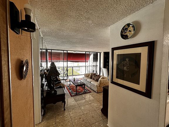 5th image of Villa Caparra Executive 14 C 229 #Pr2
