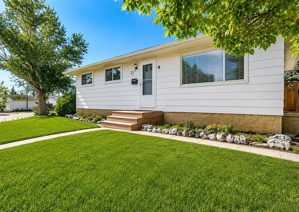 1st image of 27 NE Dovercrest Way SE