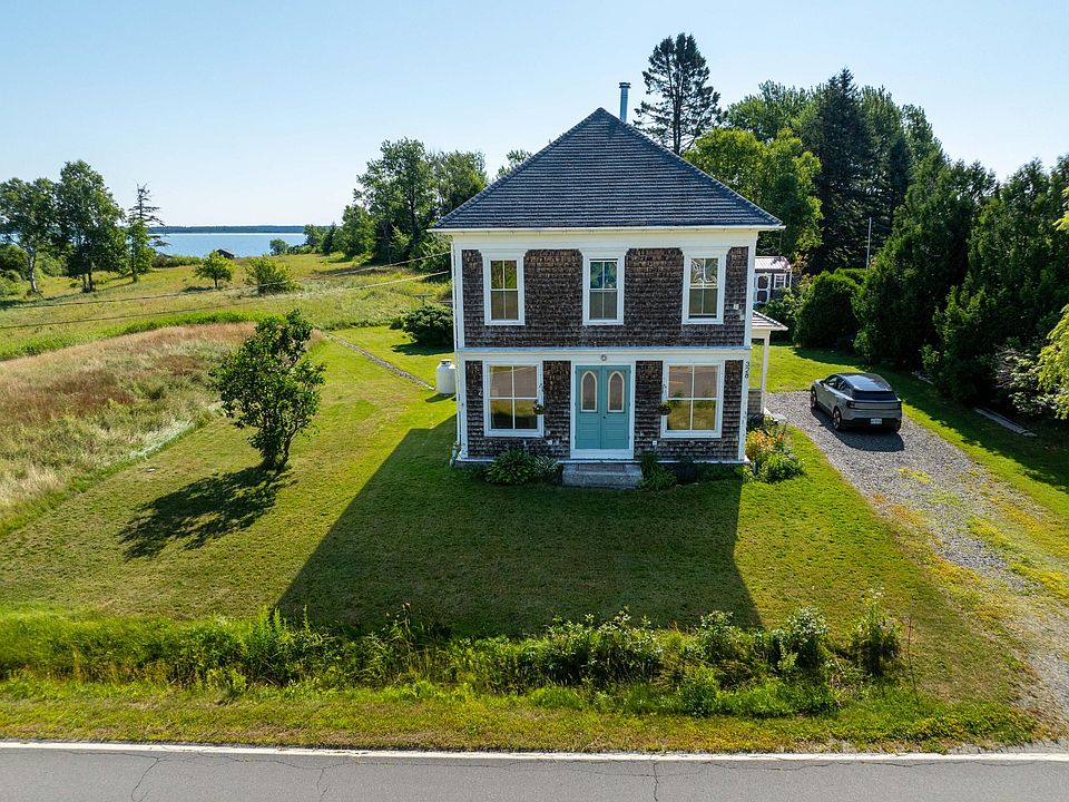 1st image of 328 S Lubec Road