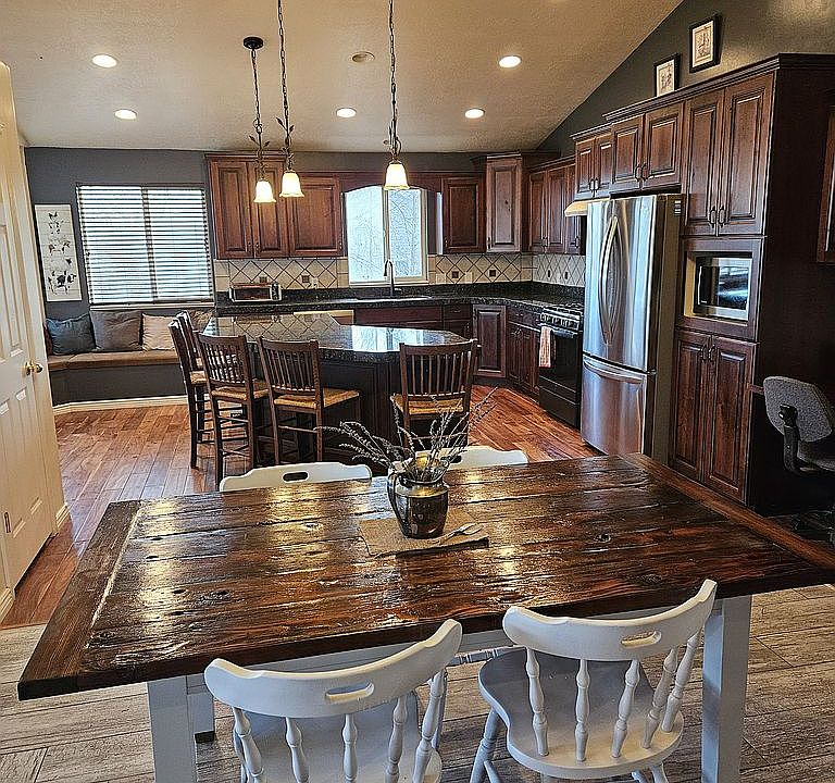 5738 S 6950 W, Hooper, UT 84315 | Zillow