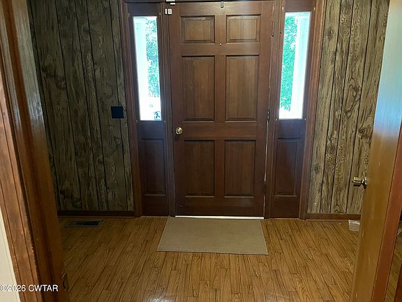 3rd image of 70 Melodie Cir