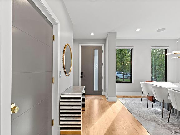3rd image of 471 Clayton Street