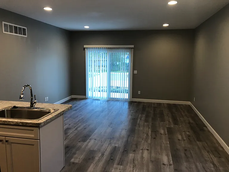 628 Davis St — Photo 4