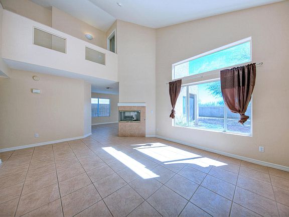 3rd image of 4241 E Cascalote Dr