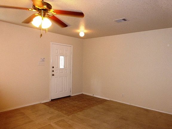 2nd image of 7702 Anaheim Post