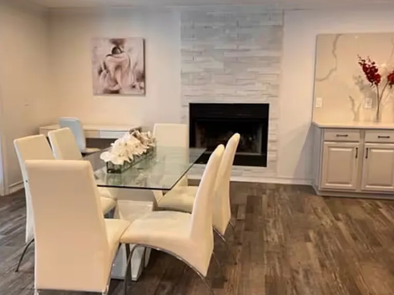 7910 Singing Court Pl — Photo 14