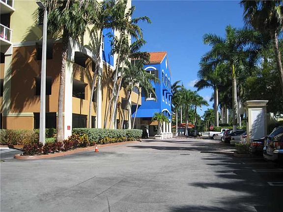 4th image of 5077 NW 7th St APT 1107