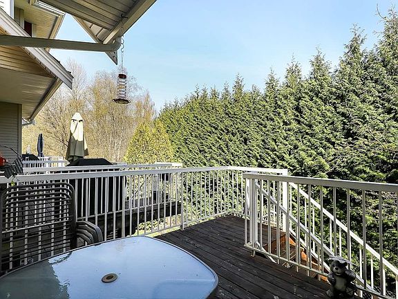 3rd image of 1108 Riverside Close #14