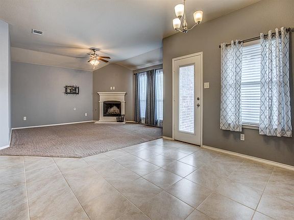 2nd image of 1304 Motley Dr