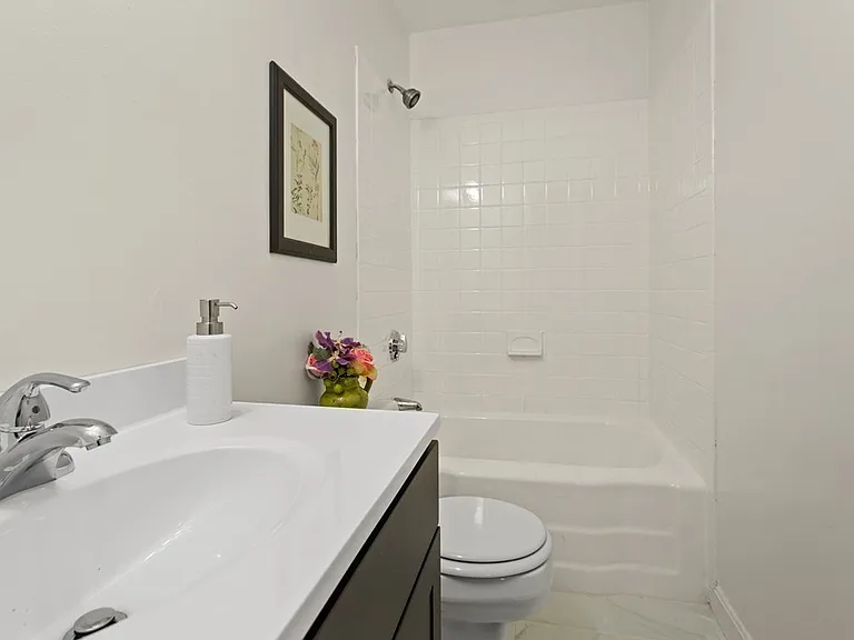 111 Alban St #5 — Photo 5