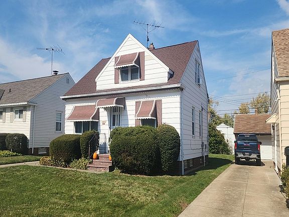 2nd image of 15813 Northwood Ave